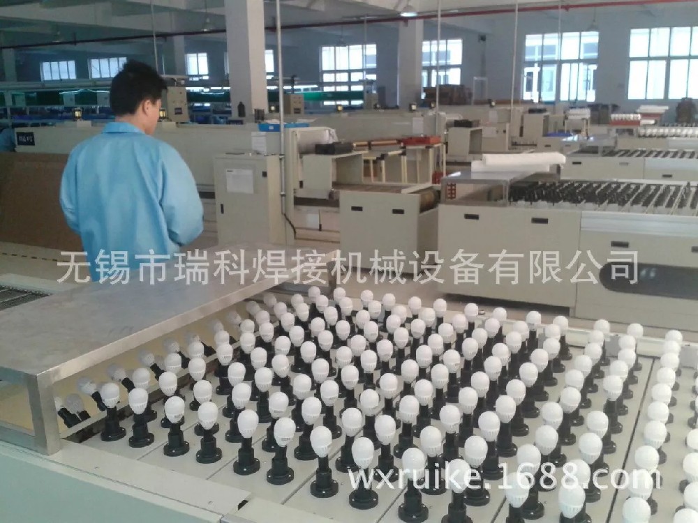 浙江球泡灯老化线验收